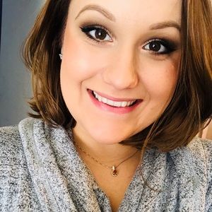 Meet your Posher, Ericka